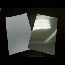 Feuilles 150x250mm kraft lamine PP blanc-metallise