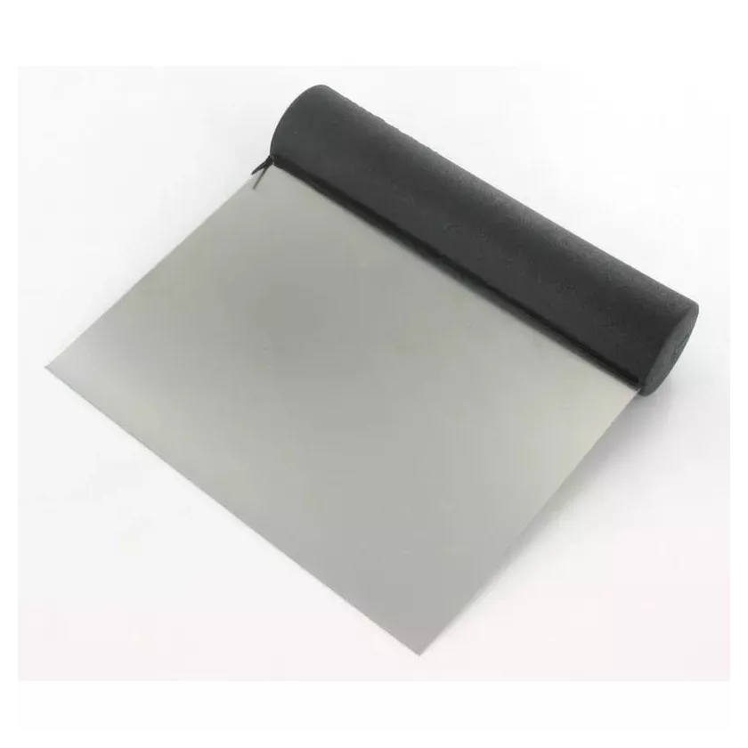 Racloir patisserie plus poignee acier synthetique 110x110mm