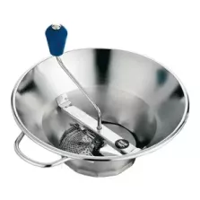 Presse puree d31cm-14cm inox avec 3 grilles