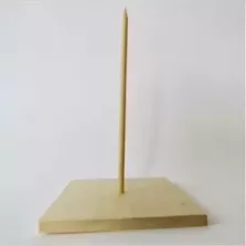 Pique kebab bois 160x5mm avec base carree 100x100x7mm