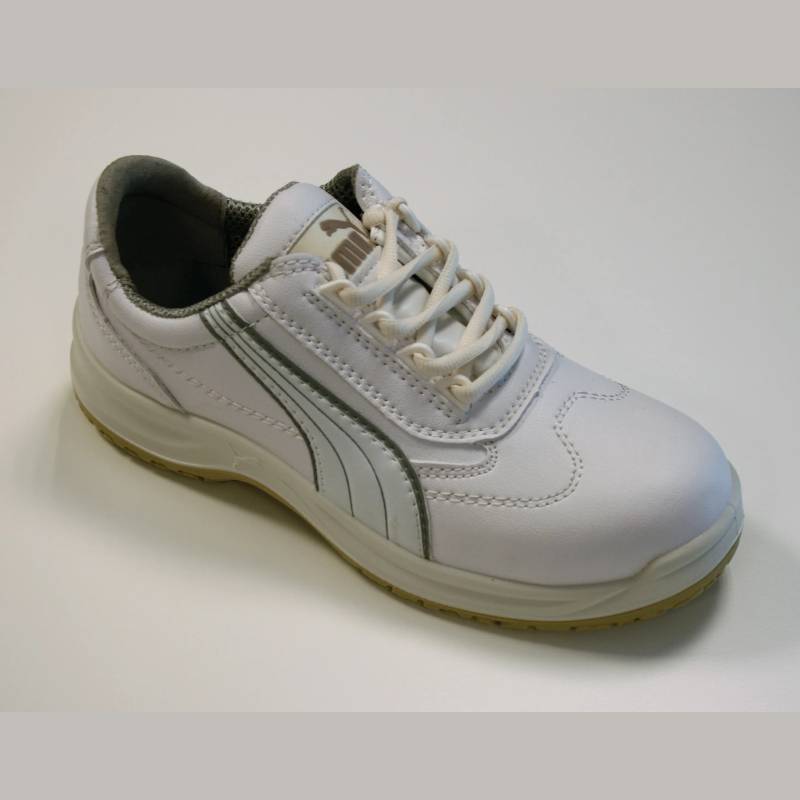 Soulier avec lacet 40 blanc Puma
