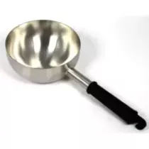 Pelle main ronde 2L inox diametre 200mm manche 20cm